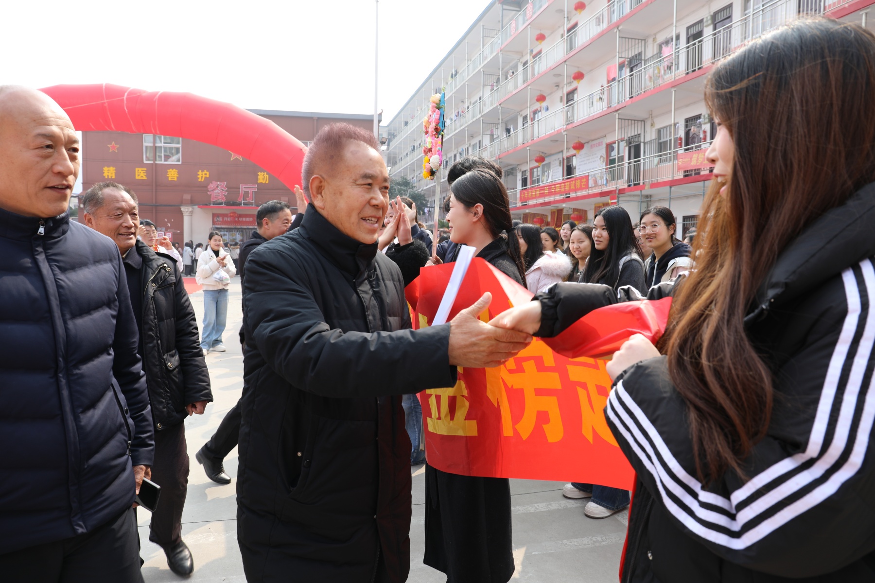 决战高考为梦而战——漯河卫生中等专业学校祝2026年考生金榜题名 未来可期(图63)